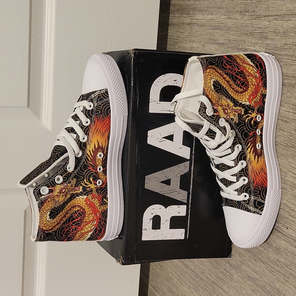 RAAD SHOP HIGH TOP SNEAKERS Japanese dragons Womans 10 Men's 8.5